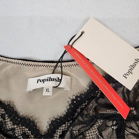 POPULISH Black Shapewear Sculpting Bodysuit V Neck Lace Thong - Picture 5 of 5